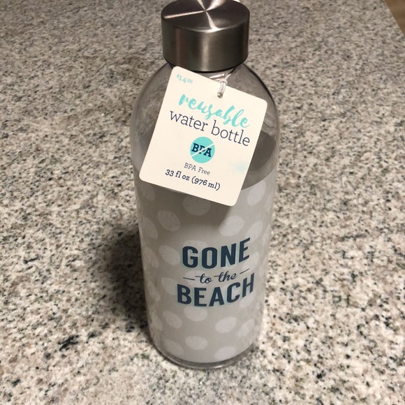 NWT Water Bottles Reusable Size 33 ounce (Lot of 3) - Picture 10 of 12